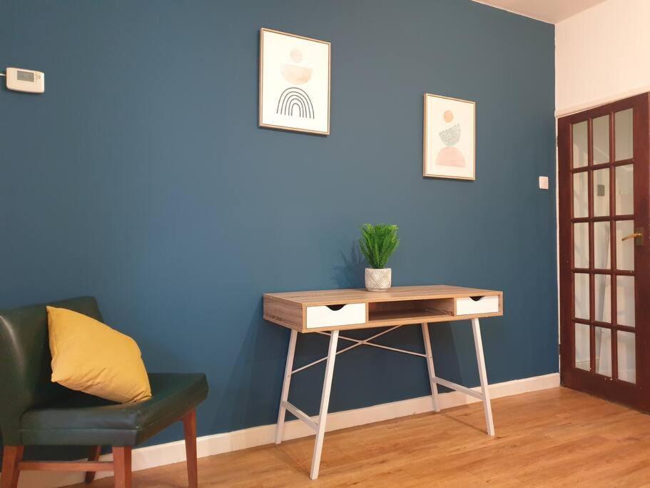 City Townhouse Close To Cafes And Restaurants NWI Dış mekan fotoğraf